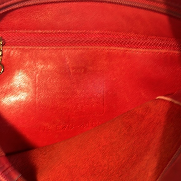 Vintage Coach Red Erickson Shoulder Bag - Picture 7 of 11